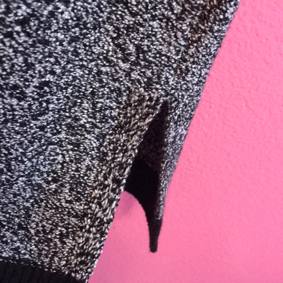 3/$20 🦋 Loft Cowl Neck Sweater Top | Size: S - Picture 4 of 8